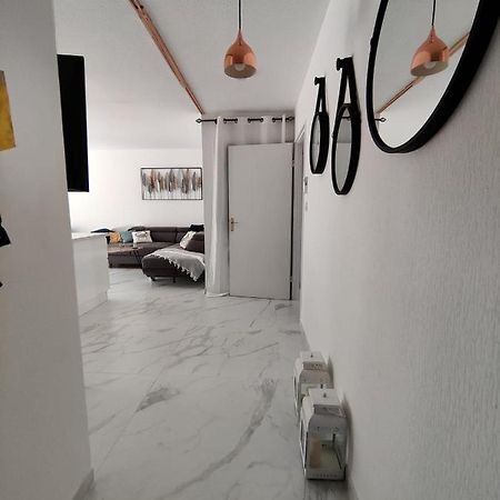 En Exclusivite T3 A 2 Pas Des Plages De St Raphael แซ็งต์-ราฟาเอล ภายนอก รูปภาพ
